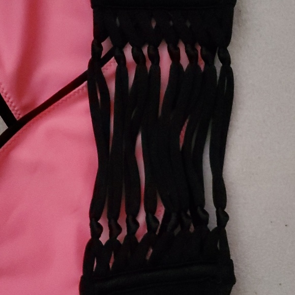 PINK VICTORIA'S SECRET Swimwear Bikini Top Ruffle Hem Bottom Swimsuit Set - Picture 6 of 12